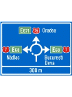 Presemnalizarea directiilor intr-o intersectie cu sens giratoriu